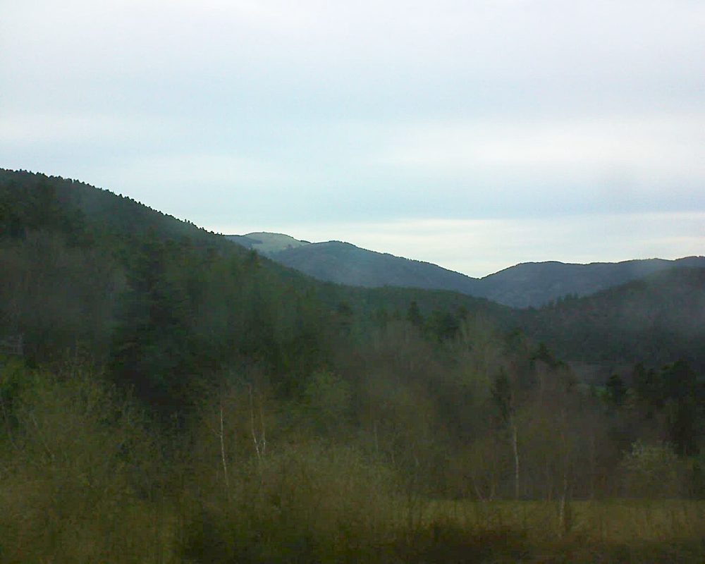 Le petit ballon vu depuis le Domaine Langmatt à Murbach le 11.04.2018 à 19:30 Le petit ballon (Alsace, Vosges) le 11.04.2018 à 19:30