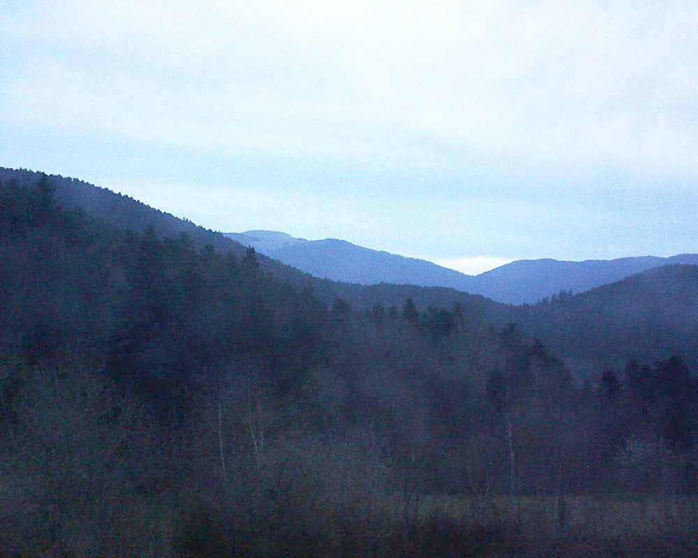 Le petit ballon vu depuis le Domaine Langmatt à Murbach le 12.04.2018 à 06:45 Le petit ballon (Alsace, Vosges) le 12.04.2018 à 06:45