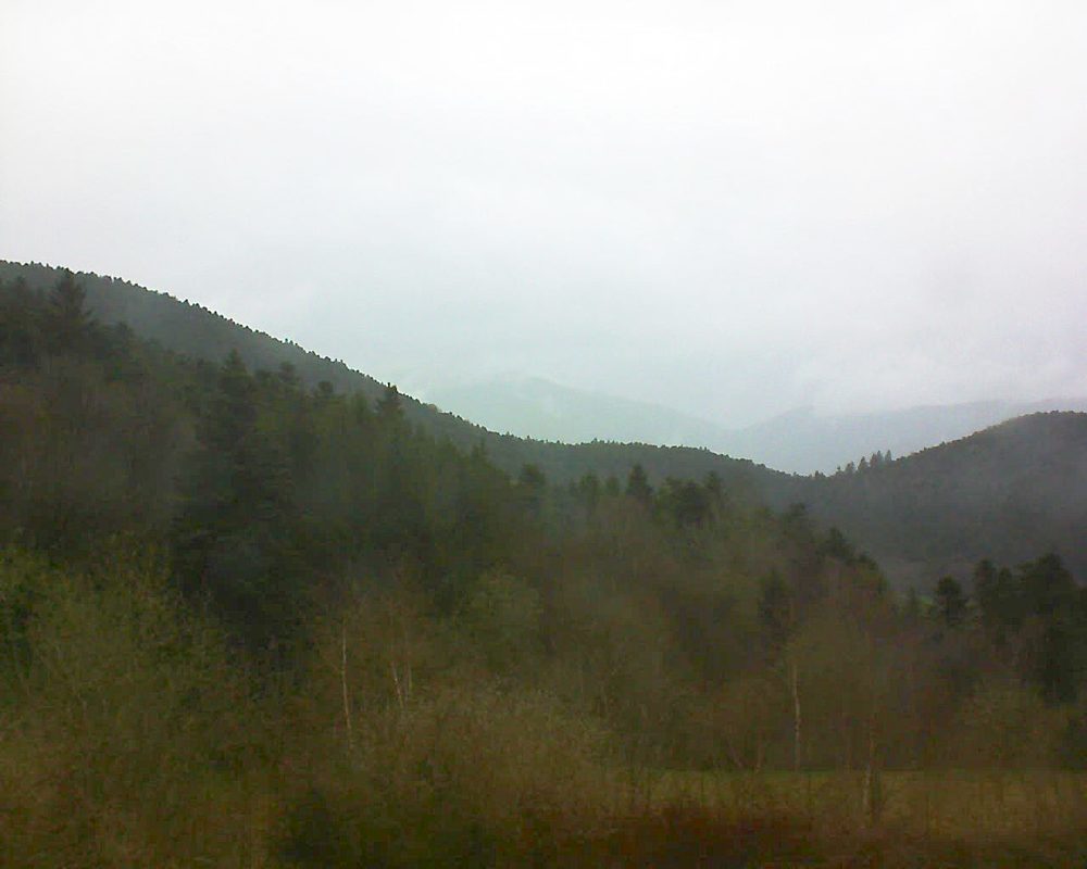 Le petit ballon vu depuis le Domaine Langmatt à Murbach le 13.04.2018 à 09:45 Le petit ballon (Alsace, Vosges) le 13.04.2018 à 09:45