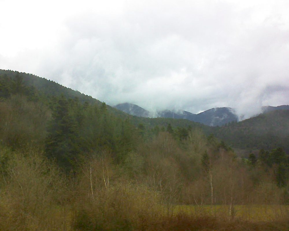 Le petit ballon vu depuis le Domaine Langmatt à Murbach le 13.04.2018 à 12:00 Le petit ballon (Alsace, Vosges) le 13.04.2018 à 12:00