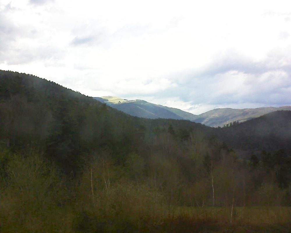Le petit ballon vu depuis le Domaine Langmatt à Murbach le 13.04.2018 à 16:00 Le petit ballon (Alsace, Vosges) le 13.04.2018 à 16:00