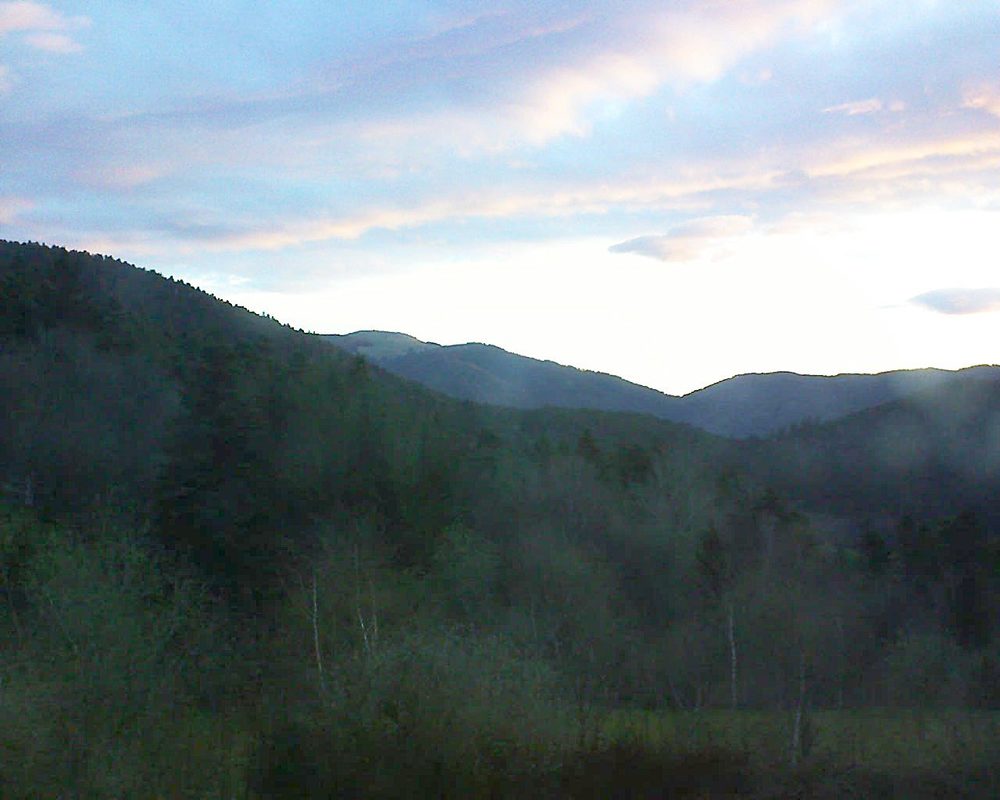Le petit ballon vu depuis le Domaine Langmatt à Murbach le 14.04.2018 à 06:45 Le petit ballon (Alsace, Vosges) le 14.04.2018 à 06:45