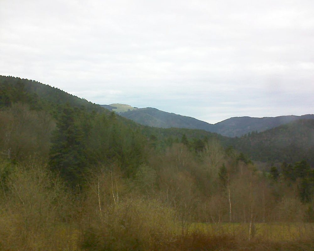Le petit ballon vu depuis le Domaine Langmatt à Murbach le 14.04.2018 à 09:45 Le petit ballon (Alsace, Vosges) le 14.04.2018 à 09:45