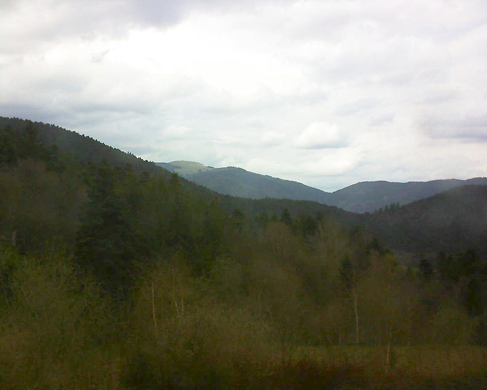 Le petit ballon vu depuis le Domaine Langmatt à Murbach le 15.04.2018 à 16:15 Le petit ballon (Alsace, Vosges) le 15.04.2018 à 16:15