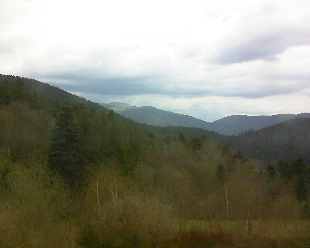 Le petit ballon vu depuis le Domaine Langmatt à Murbach le 15.04.2018 à 16:30 Le petit ballon (Alsace, Vosges) le 15.04.2018 à 16:30
