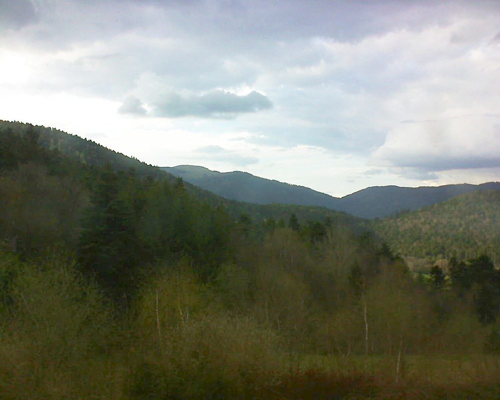 Le petit ballon vu depuis le Domaine Langmatt à Murbach le 16.04.2018 à 18:30 Le petit ballon (Alsace, Vosges) le 16.04.2018 à 18:30