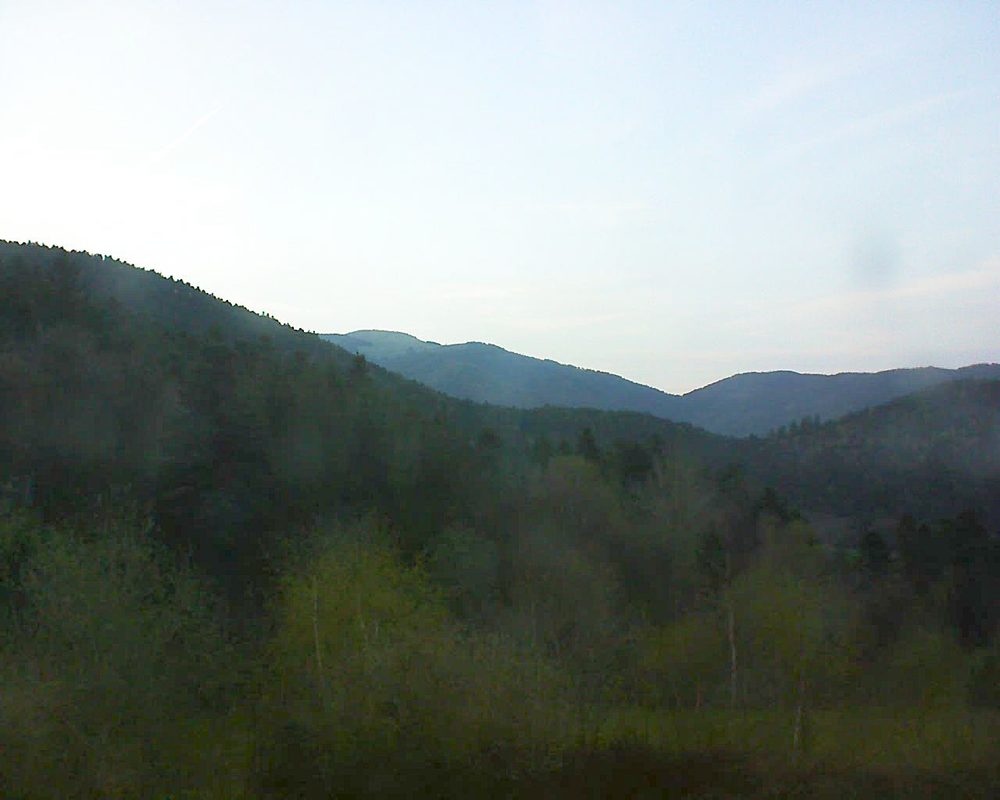 Le petit ballon vu depuis le Domaine Langmatt à Murbach le 17.04.2018 à 20:15 Le petit ballon (Alsace, Vosges) le 17.04.2018 à 20:15