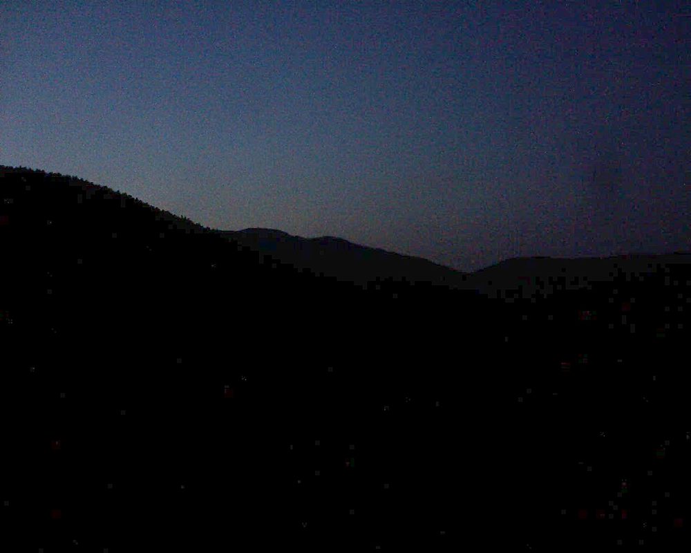 Le petit ballon vu depuis le Domaine Langmatt à Murbach le 19.04.2018 à 21:00 Le petit ballon (Alsace, Vosges) le 19.04.2018 à 21:00