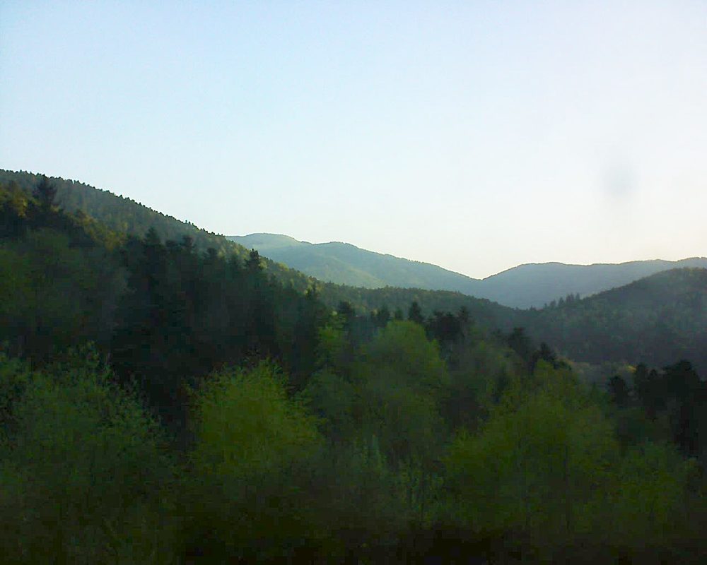 Le petit ballon vu depuis le Domaine Langmatt à Murbach le 21.04.2018 à 07:15 Le petit ballon (Alsace, Vosges) le 21.04.2018 à 07:15