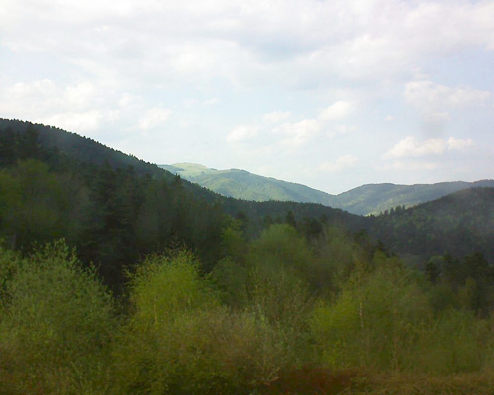 Le petit ballon vu depuis le Domaine Langmatt à Murbach le 21.04.2018 à 17:30 Le petit ballon (Alsace, Vosges) le 21.04.2018 à 17:30