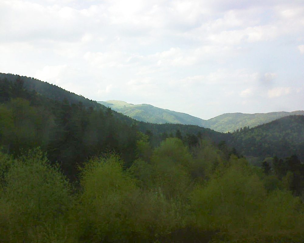 Le petit ballon vu depuis le Domaine Langmatt à Murbach le 21.04.2018 à 18:15 Le petit ballon (Alsace, Vosges) le 21.04.2018 à 18:15