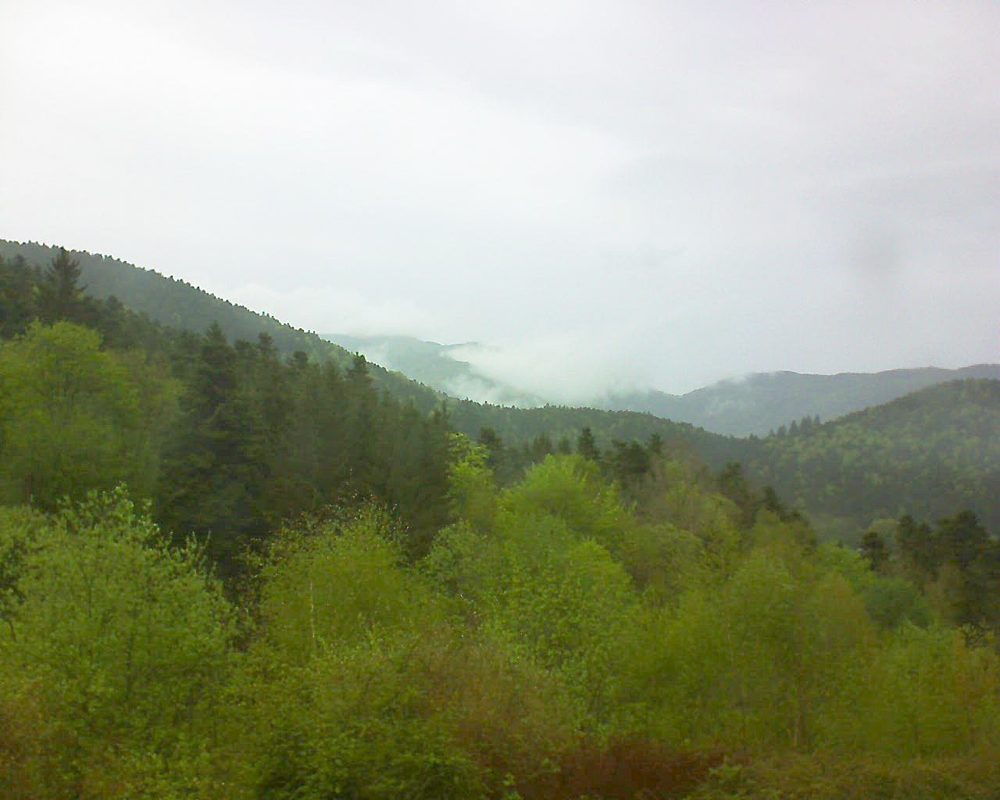 Le petit ballon vu depuis le Domaine Langmatt à Murbach le 23.04.2018 à 15:00 Le petit ballon (Alsace, Vosges) le 23.04.2018 à 15:00