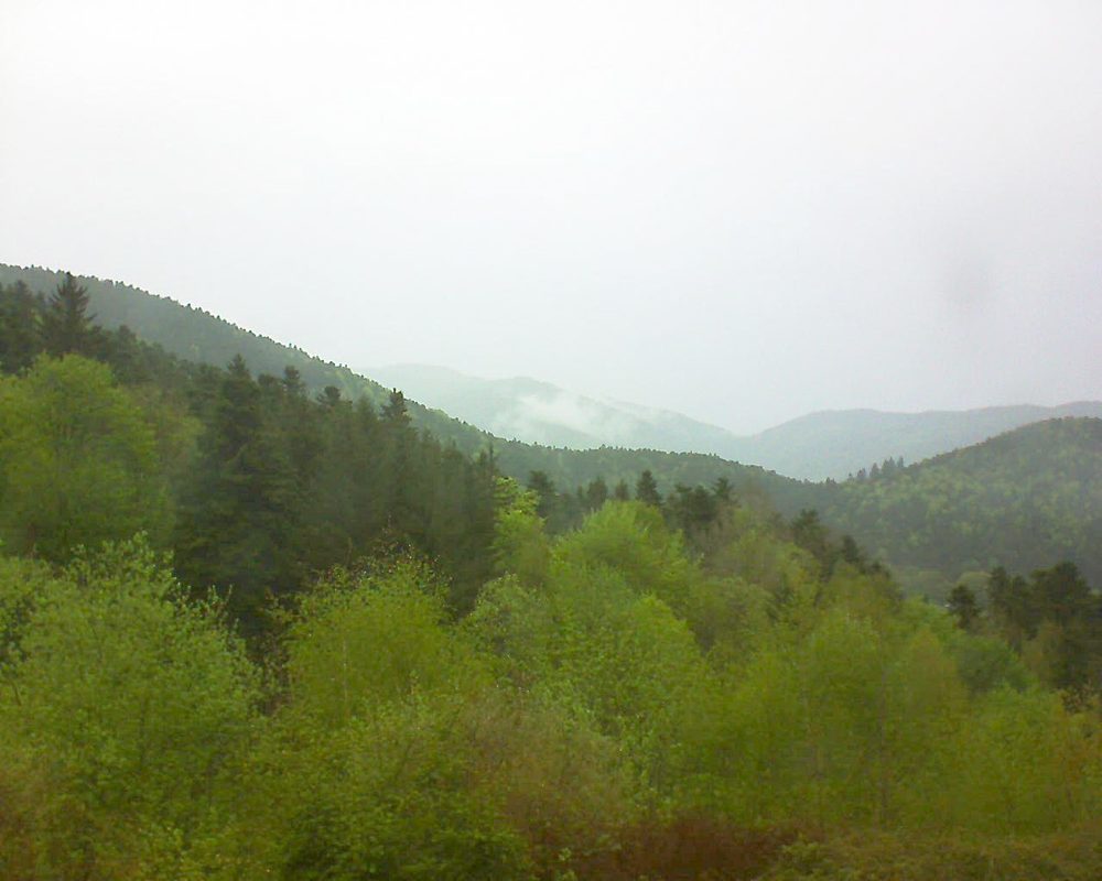 Le petit ballon vu depuis le Domaine Langmatt à Murbach le 23.04.2018 à 16:00 Le petit ballon (Alsace, Vosges) le 23.04.2018 à 16:00