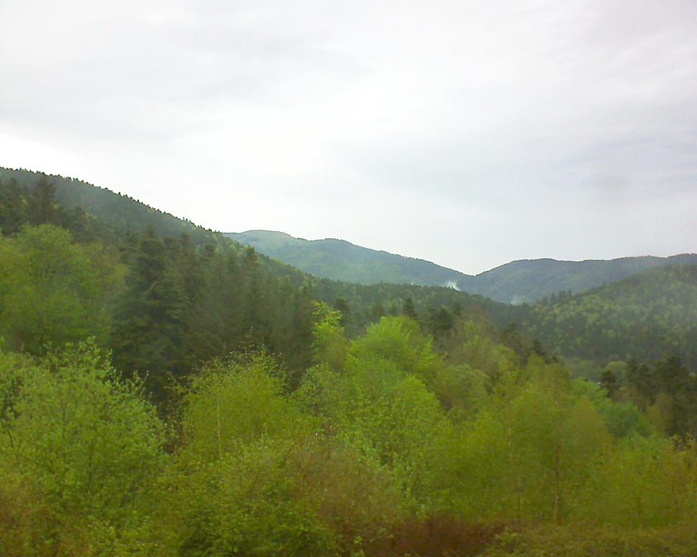 Le petit ballon vu depuis le Domaine Langmatt à Murbach le 23.04.2018 à 17:30 Le petit ballon (Alsace, Vosges) le 23.04.2018 à 17:30