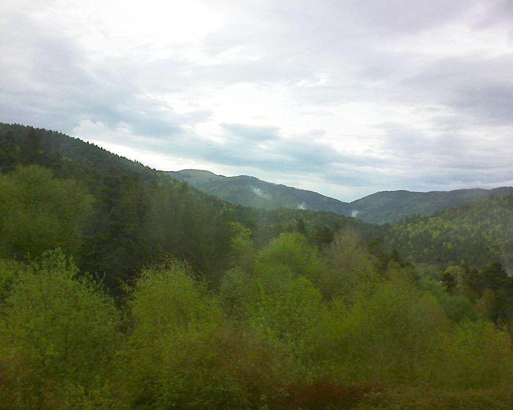 Le petit ballon vu depuis le Domaine Langmatt à Murbach le 23.04.2018 à 18:15 Le petit ballon (Alsace, Vosges) le 23.04.2018 à 18:15