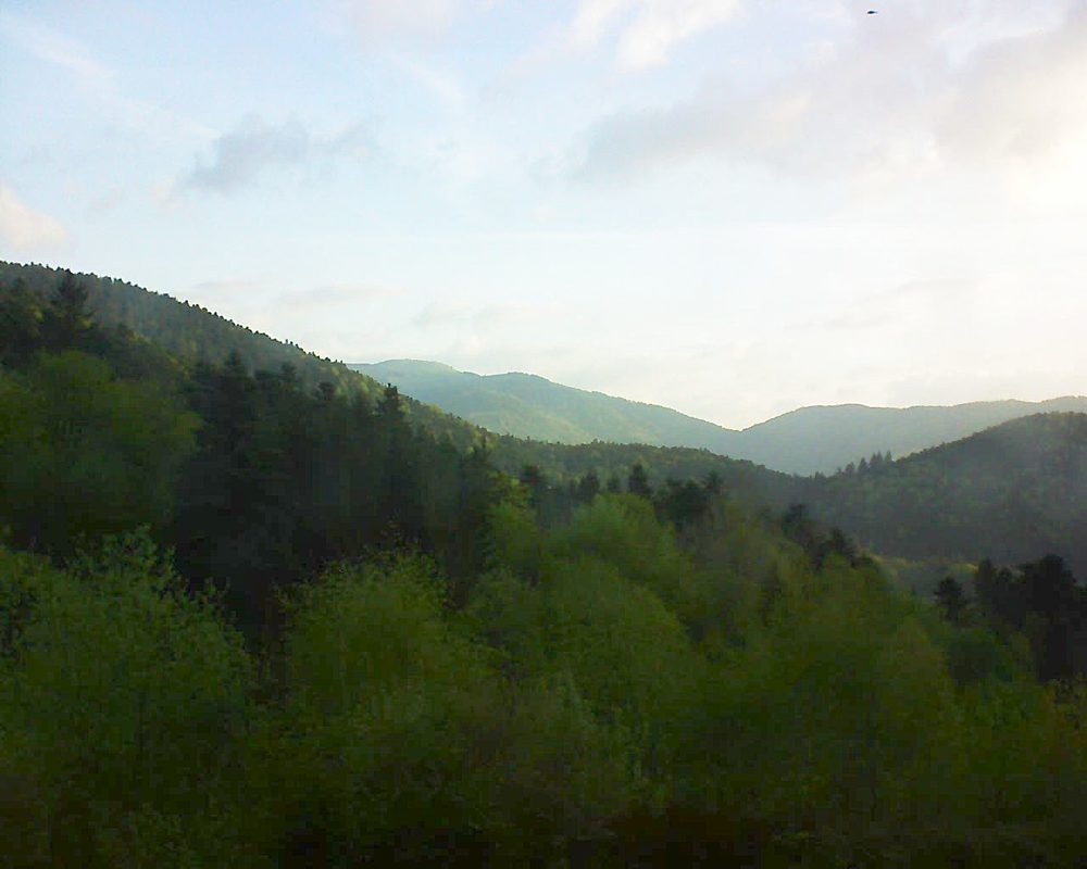 Le petit ballon vu depuis le Domaine Langmatt à Murbach le 24.04.2018 à 07:15 Le petit ballon (Alsace, Vosges) le 24.04.2018 à 07:15