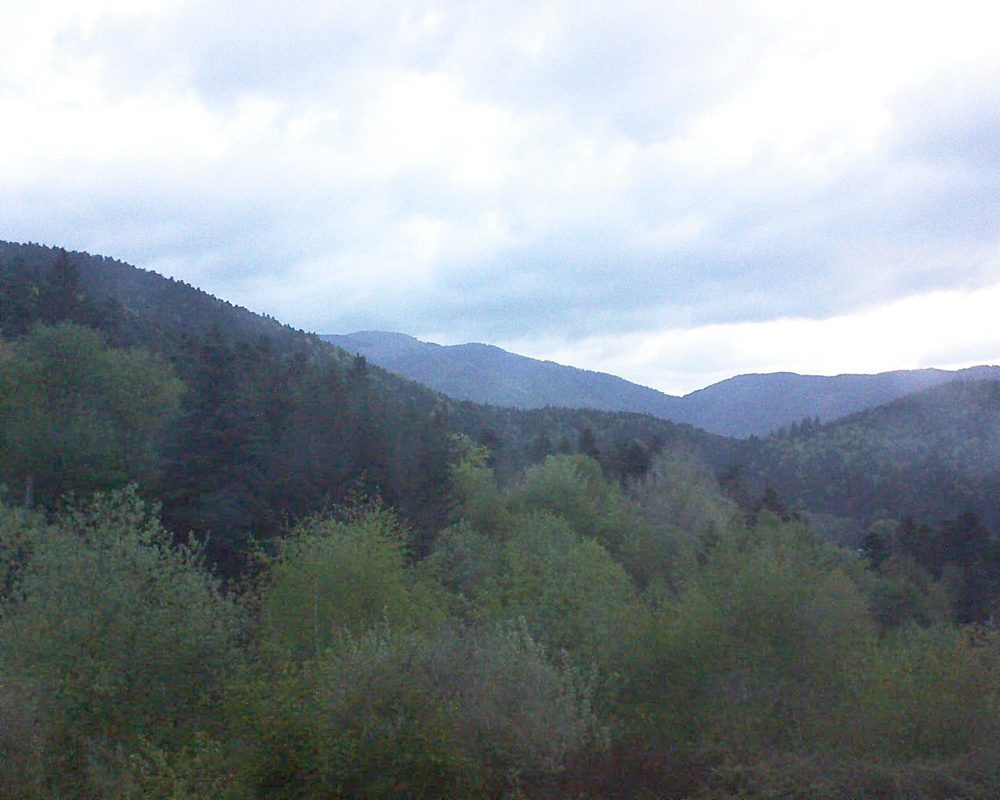 Le petit ballon vu depuis le Domaine Langmatt à Murbach le 26.04.2018 à 06:15 Le petit ballon (Alsace, Vosges) le 26.04.2018 à 06:15