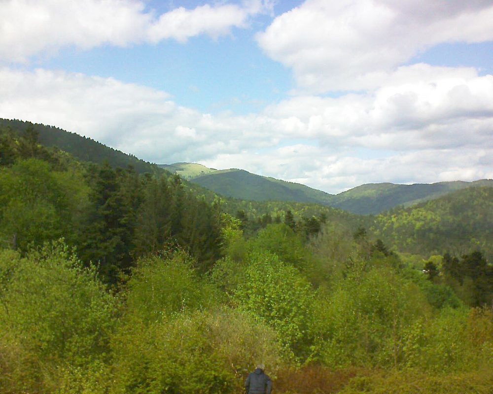 Le petit ballon vu depuis le Domaine Langmatt à Murbach le 26.04.2018 à 15:00 Le petit ballon (Alsace, Vosges) le 26.04.2018 à 15:00