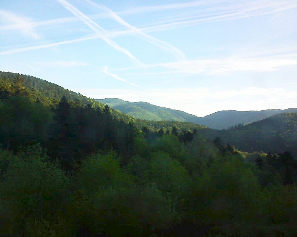 Le petit ballon vu depuis le Domaine Langmatt à Murbach le 27.04.2018 à 07:30 Le petit ballon (Alsace, Vosges) le 27.04.2018 à 07:30