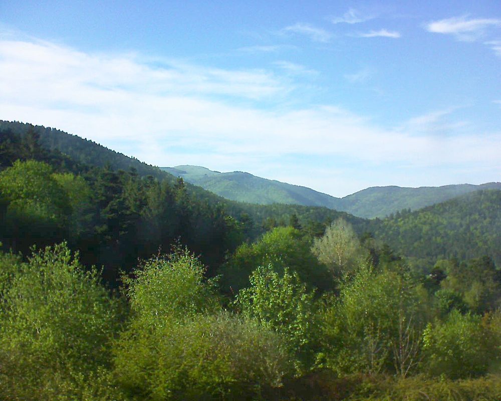 Le petit ballon vu depuis le Domaine Langmatt à Murbach le 27.04.2018 à 18:00 Le petit ballon (Alsace, Vosges) le 27.04.2018 à 18:00