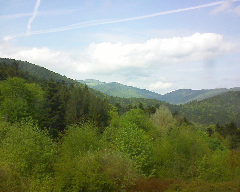 Le petit ballon vu depuis le Domaine Langmatt à Murbach le 28.04.2018 à 15:00 Le petit ballon (Alsace, Vosges) le 28.04.2018 à 15:00