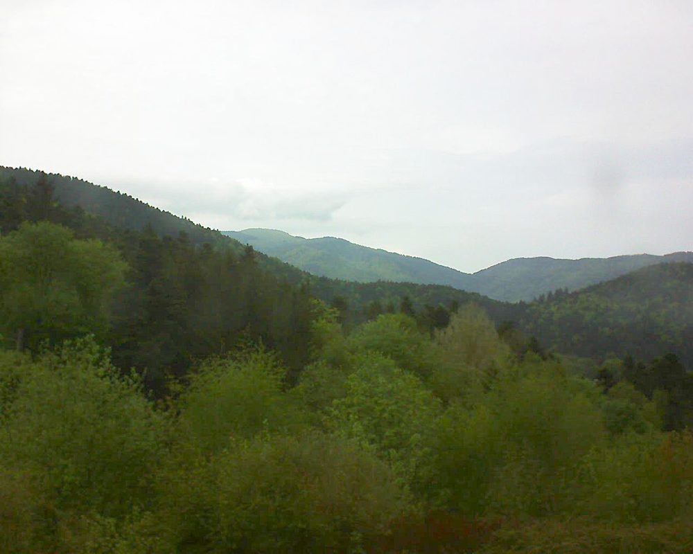 Le petit ballon vu depuis le Domaine Langmatt à Murbach le 28.04.2018 à 18:15 Le petit ballon (Alsace, Vosges) le 28.04.2018 à 18:15