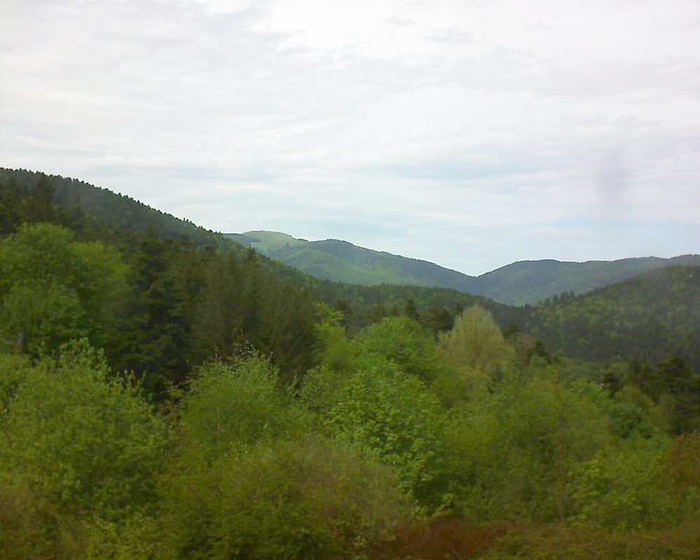 Le petit ballon vu depuis le Domaine Langmatt à Murbach le 29.04.2018 à 15:00 Le petit ballon (Alsace, Vosges) le 29.04.2018 à 15:00