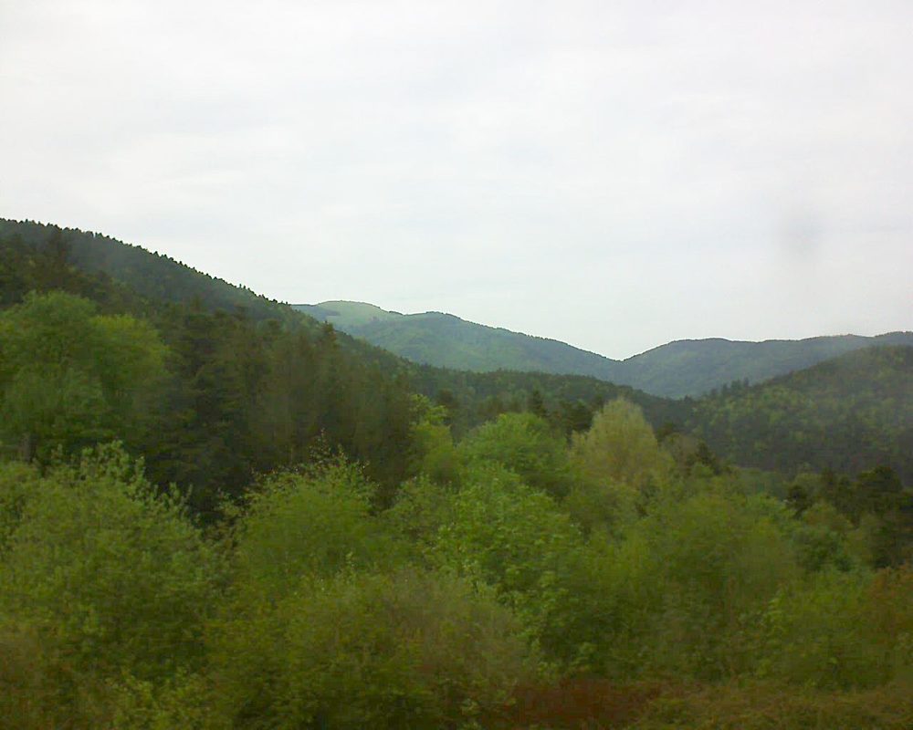 Le petit ballon vu depuis le Domaine Langmatt à Murbach le 29.04.2018 à 16:30 Le petit ballon (Alsace, Vosges) le 29.04.2018 à 16:30