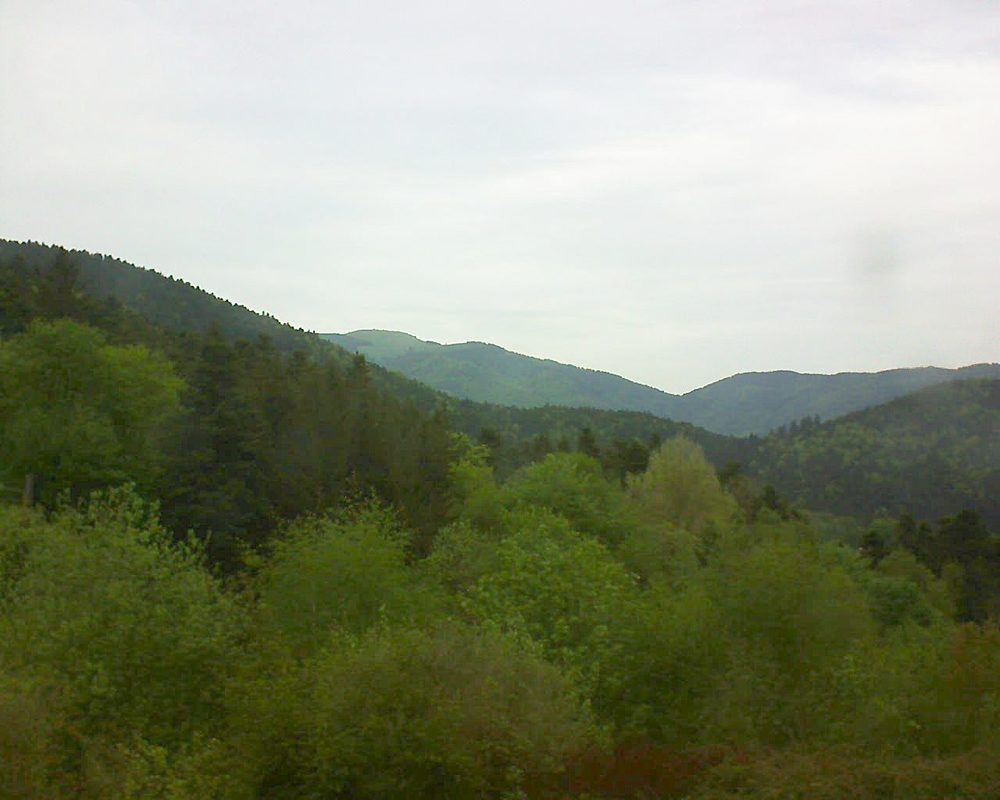 Le petit ballon vu depuis le Domaine Langmatt à Murbach le 29.04.2018 à 17:30 Le petit ballon (Alsace, Vosges) le 29.04.2018 à 17:30