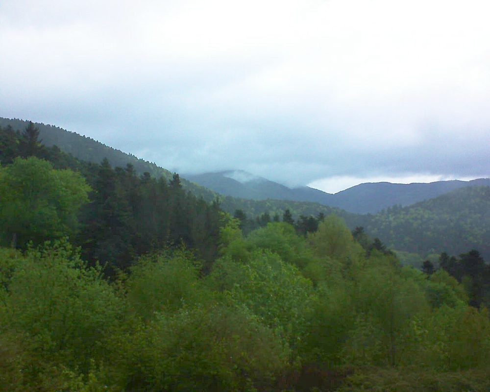 Le petit ballon vu depuis le Domaine Langmatt à Murbach le 30.04.2018 à 06:45 Le petit ballon (Alsace, Vosges) le 30.04.2018 à 06:45