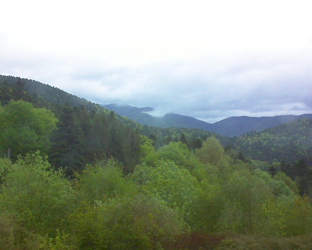 Le petit ballon vu depuis le Domaine Langmatt à Murbach le 30.04.2018 à 07:00 Le petit ballon (Alsace, Vosges) le 30.04.2018 à 07:00