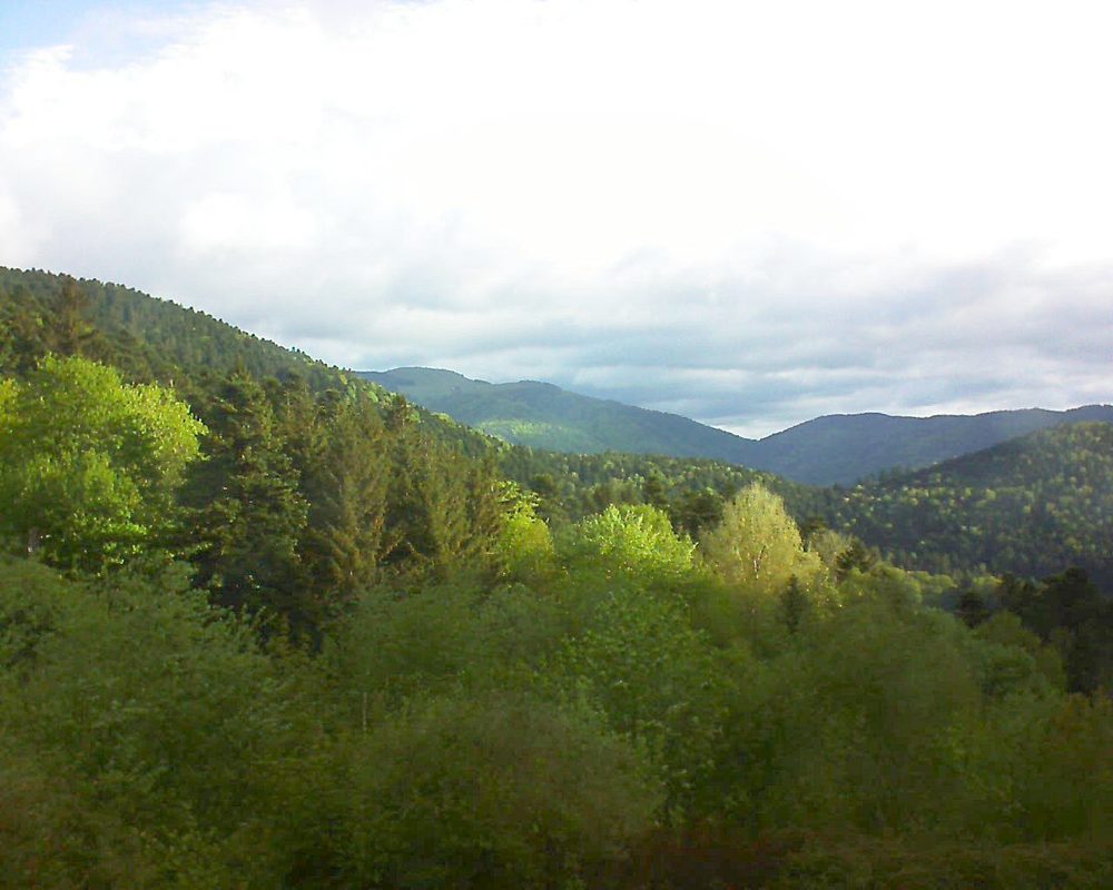 Le petit ballon vu depuis le Domaine Langmatt à Murbach le 30.04.2018 à 08:15 Le petit ballon (Alsace, Vosges) le 30.04.2018 à 08:15