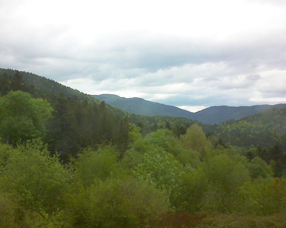 Le petit ballon vu depuis le Domaine Langmatt à Murbach le 01.05.2018 à 15:00 Le petit ballon (Alsace, Vosges) le 01.05.2018 à 15:00
