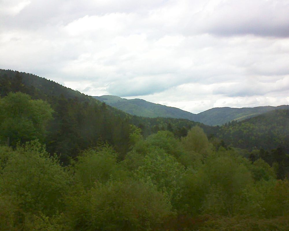 Le petit ballon vu depuis le Domaine Langmatt à Murbach le 01.05.2018 à 17:00 Le petit ballon (Alsace, Vosges) le 01.05.2018 à 17:00