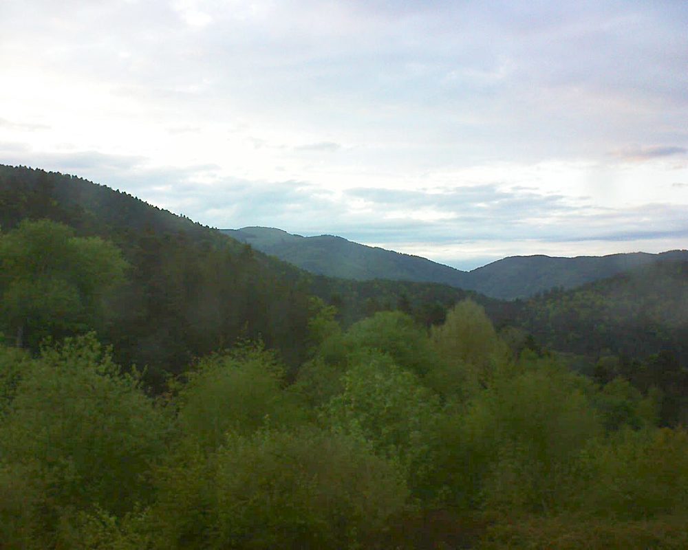Le petit ballon vu depuis le Domaine Langmatt à Murbach le 01.05.2018 à 20:30 Le petit ballon (Alsace, Vosges) le 01.05.2018 à 20:30