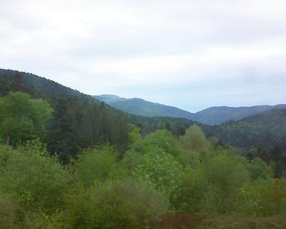 Le petit ballon vu depuis le Domaine Langmatt à Murbach le 02.05.2018 à 06:45 Le petit ballon (Alsace, Vosges) le 02.05.2018 à 06:45