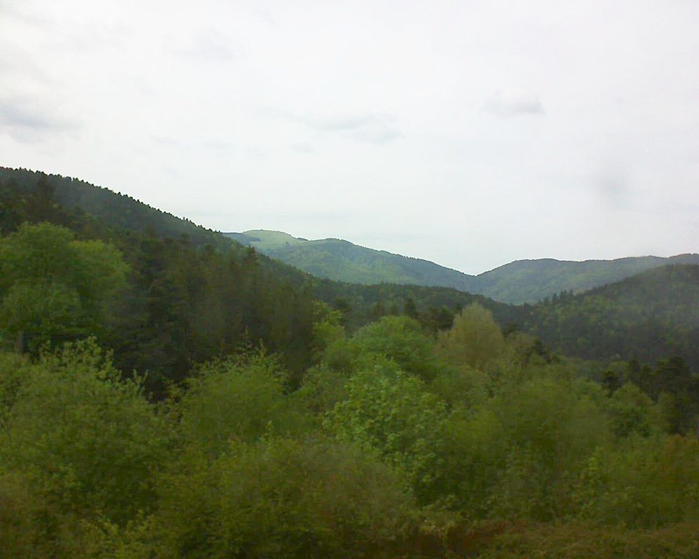Le petit ballon vu depuis le Domaine Langmatt à Murbach le 02.05.2018 à 17:00 Le petit ballon (Alsace, Vosges) le 02.05.2018 à 17:00