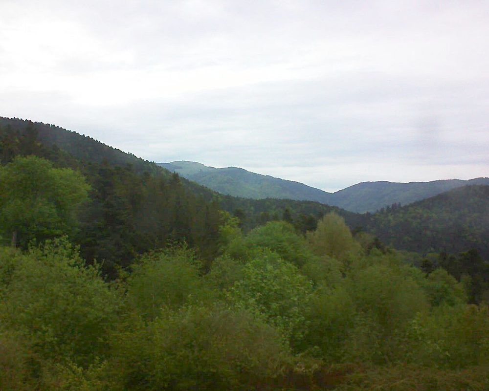 Le petit ballon vu depuis le Domaine Langmatt à Murbach le 02.05.2018 à 19:30 Le petit ballon (Alsace, Vosges) le 02.05.2018 à 19:30