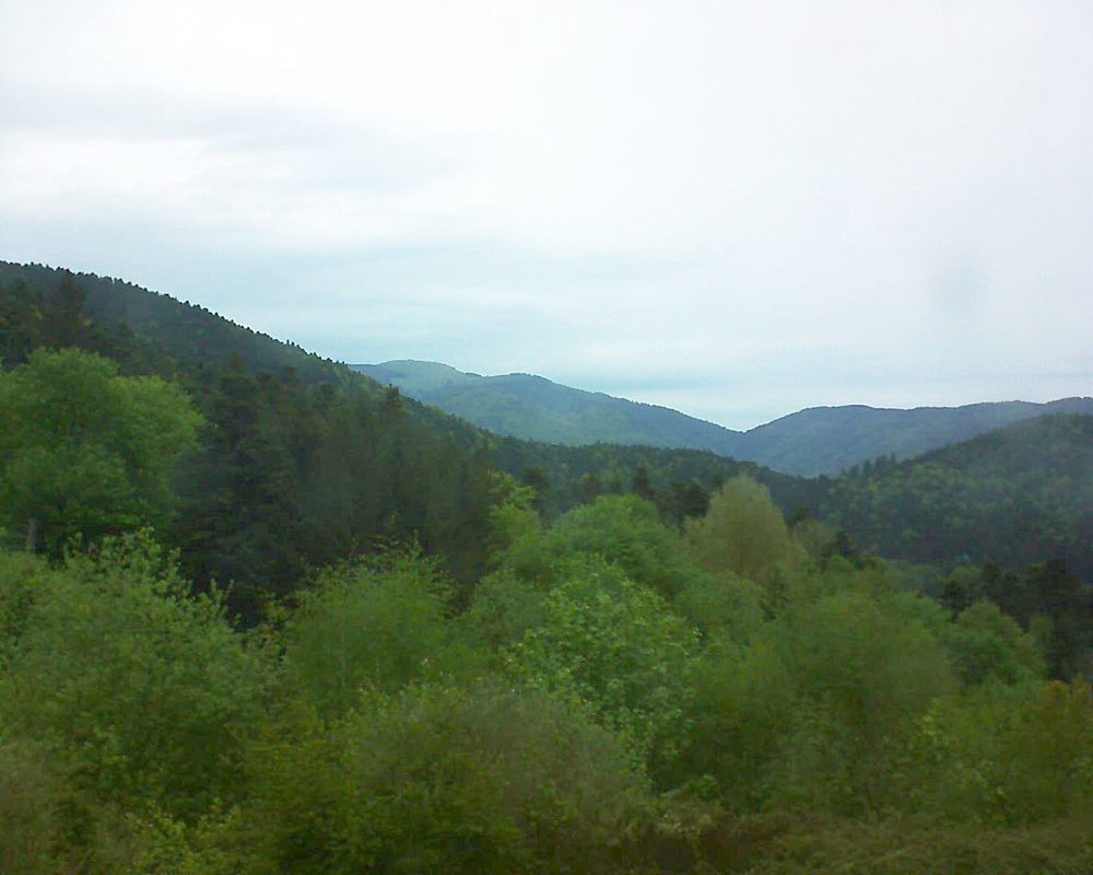 Le petit ballon vu depuis le Domaine Langmatt à Murbach le 02.05.2018 à 20:00 Le petit ballon (Alsace, Vosges) le 02.05.2018 à 20:00