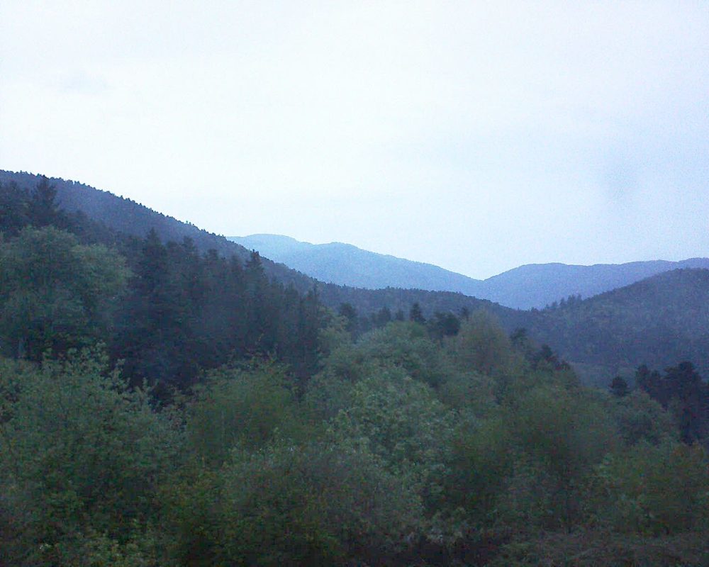 Le petit ballon vu depuis le Domaine Langmatt à Murbach le 03.05.2018 à 06:15 Le petit ballon (Alsace, Vosges) le 03.05.2018 à 06:15