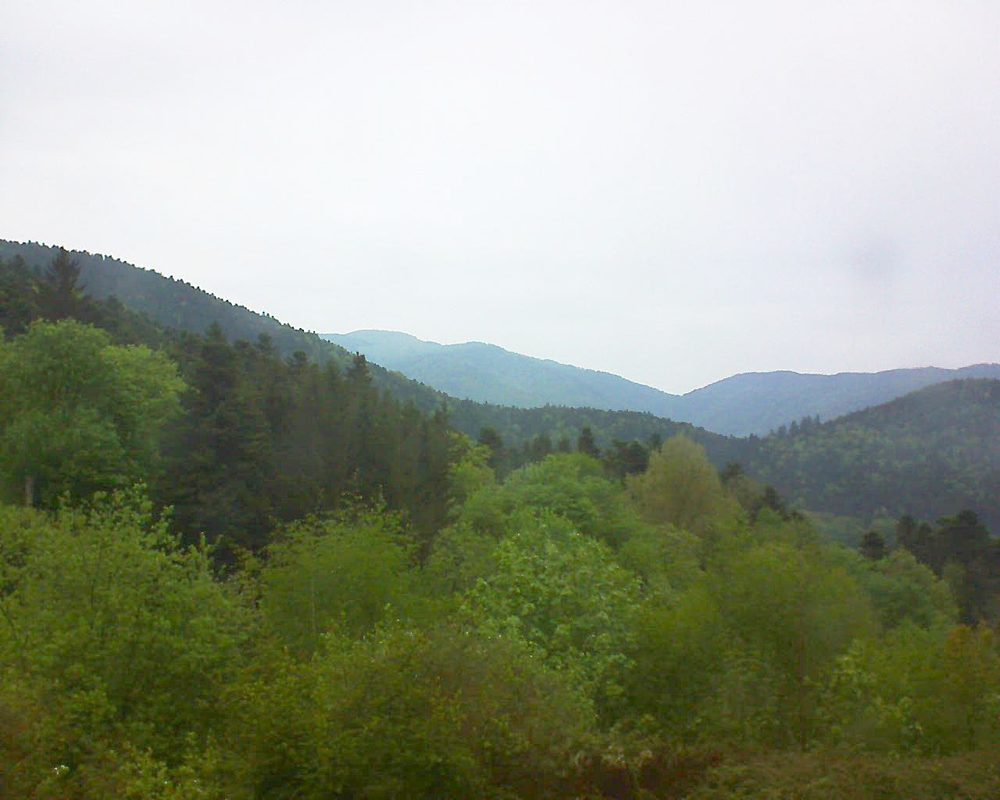 Le petit ballon vu depuis le Domaine Langmatt à Murbach le 03.05.2018 à 07:45 Le petit ballon (Alsace, Vosges) le 03.05.2018 à 07:45