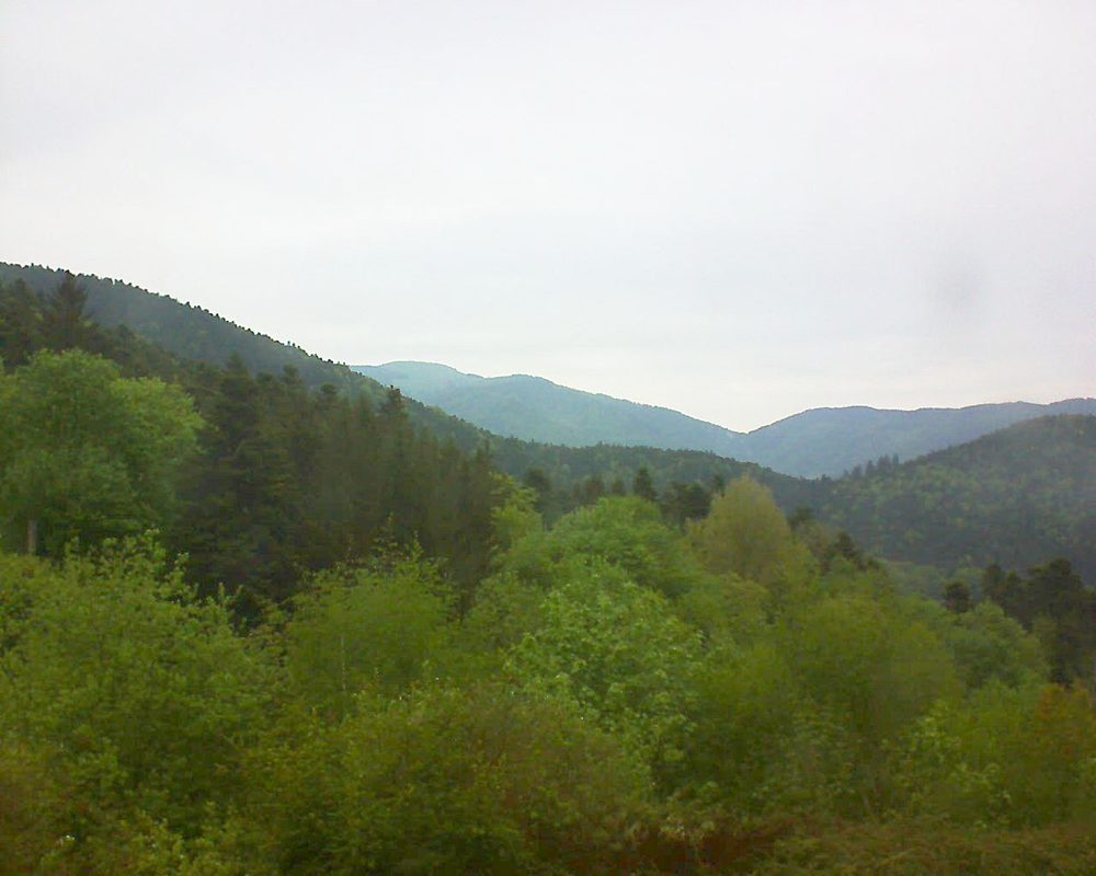 Le petit ballon vu depuis le Domaine Langmatt à Murbach le 03.05.2018 à 08:30 Le petit ballon (Alsace, Vosges) le 03.05.2018 à 08:30
