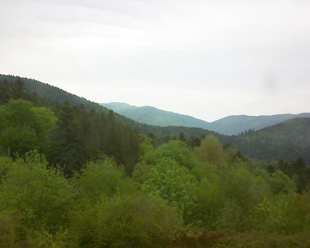 Le petit ballon vu depuis le Domaine Langmatt à Murbach le 03.05.2018 à 13:00 Le petit ballon (Alsace, Vosges) le 03.05.2018 à 13:00