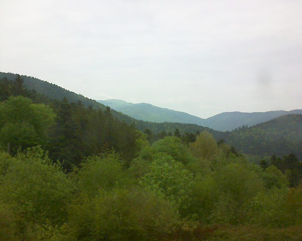 Le petit ballon vu depuis le Domaine Langmatt à Murbach le 03.05.2018 à 15:30 Le petit ballon (Alsace, Vosges) le 03.05.2018 à 15:30