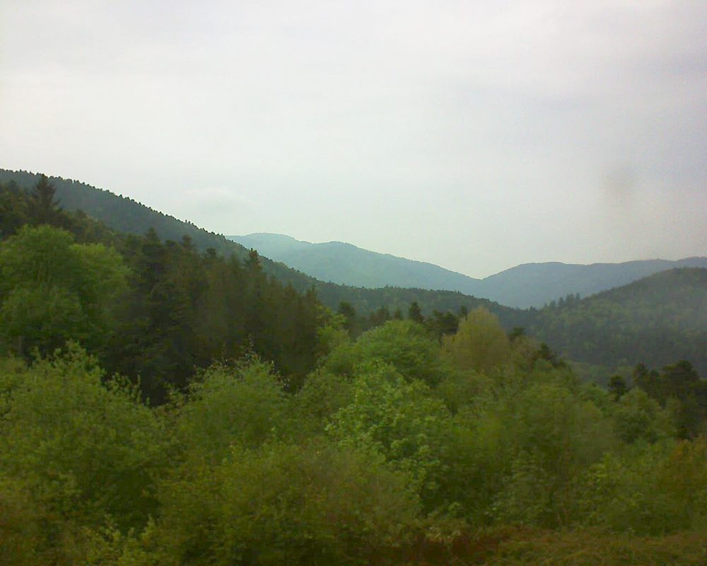 Le petit ballon vu depuis le Domaine Langmatt à Murbach le 03.05.2018 à 17:30 Le petit ballon (Alsace, Vosges) le 03.05.2018 à 17:30