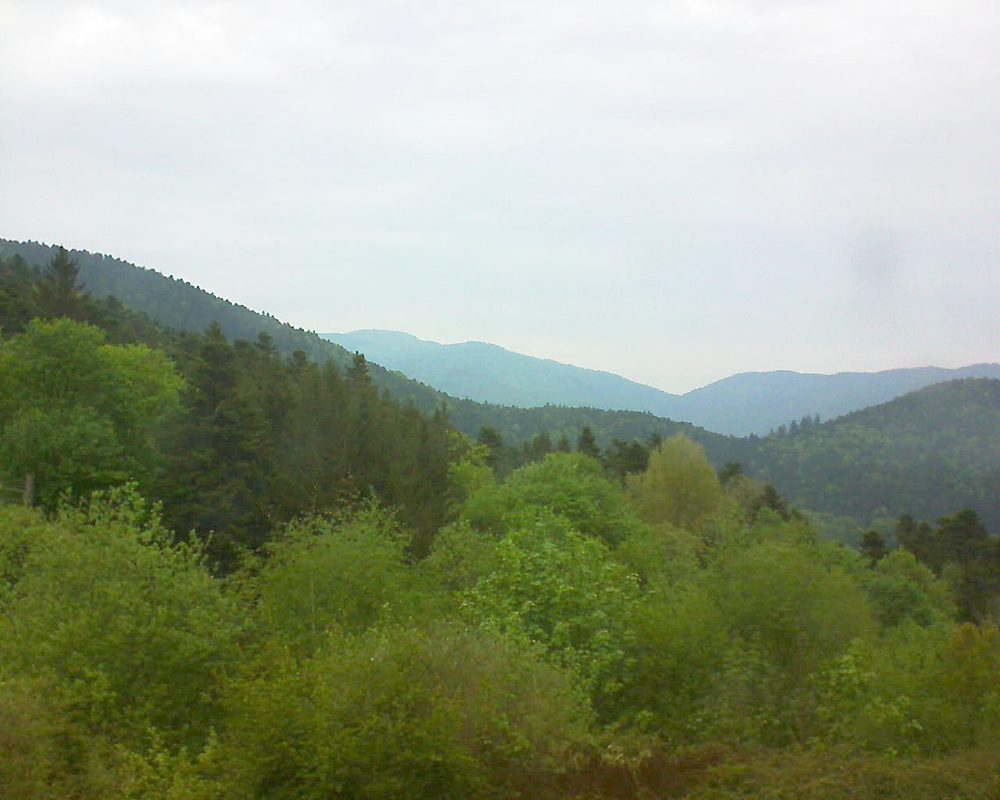 Le petit ballon vu depuis le Domaine Langmatt à Murbach le 03.05.2018 à 19:00 Le petit ballon (Alsace, Vosges) le 03.05.2018 à 19:00