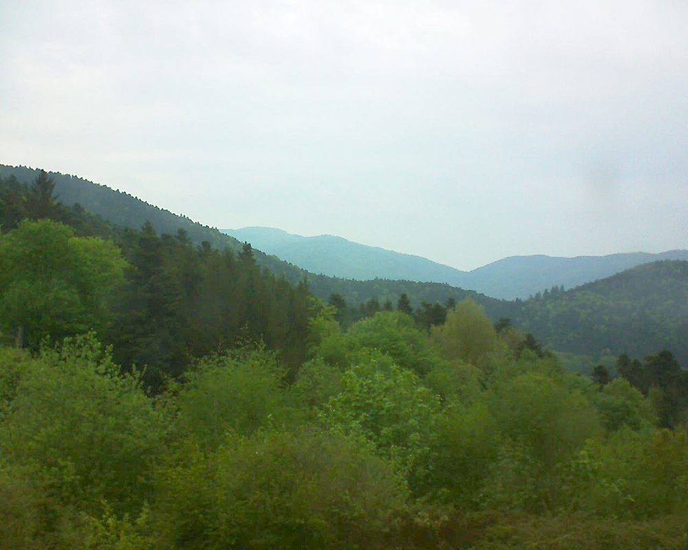 Le petit ballon vu depuis le Domaine Langmatt à Murbach le 03.05.2018 à 19:45 Le petit ballon (Alsace, Vosges) le 03.05.2018 à 19:45