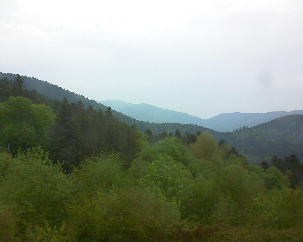 Le petit ballon vu depuis le Domaine Langmatt à Murbach le 03.05.2018 à 20:00 Le petit ballon (Alsace, Vosges) le 03.05.2018 à 20:00