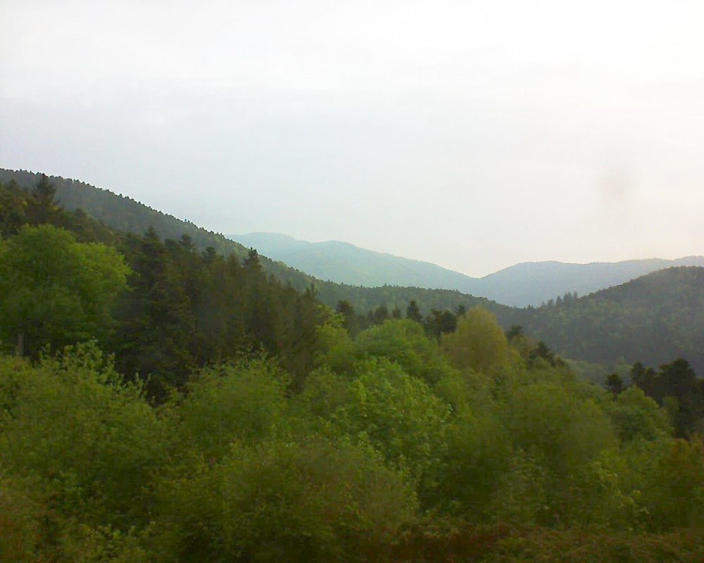 Le petit ballon vu depuis le Domaine Langmatt à Murbach le 04.05.2018 à 06:45 Le petit ballon (Alsace, Vosges) le 04.05.2018 à 06:45