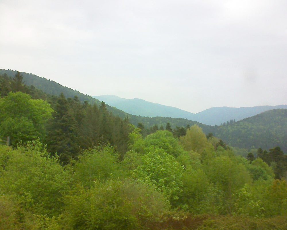 Le petit ballon vu depuis le Domaine Langmatt à Murbach le 04.05.2018 à 10:15 Le petit ballon (Alsace, Vosges) le 04.05.2018 à 10:15